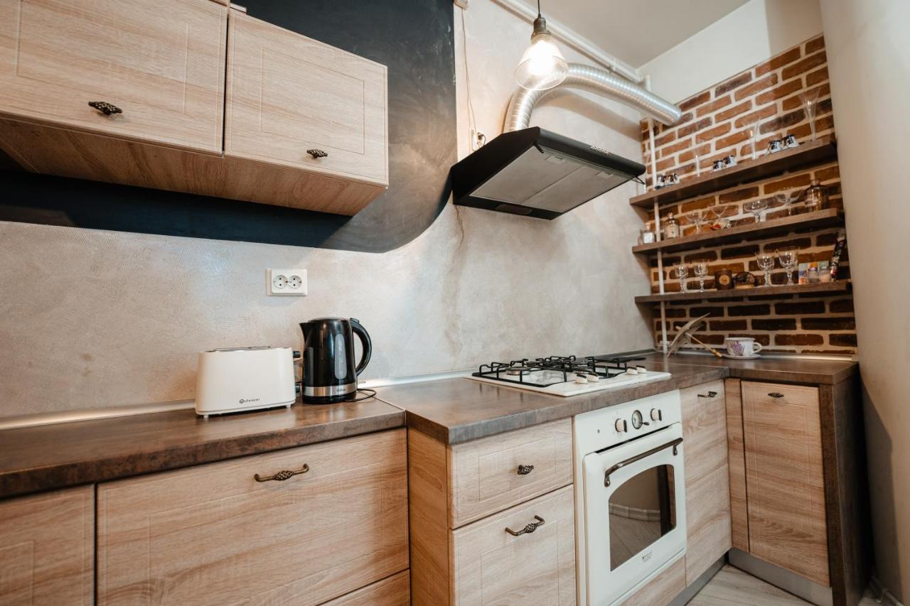Апартаменты Bright And Cozy Design Apt With Office Клуж-Напока Экстерьер фото